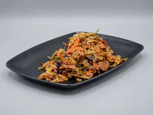 Chow Fan De Carne Y Pollo