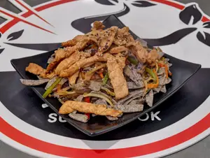Yakisoba De Pollo