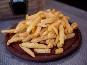Papas Fritas Solas