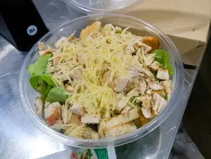 Ensalada cesar con pollo