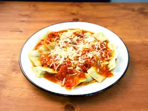 Ravioles de verdura y queso