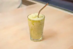 Limonada con menta y jengibre 500 ml