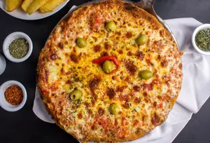 Mila Pizza Provolone