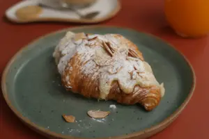 Croissant de almendras