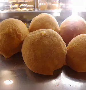 Bomba De Papa Rellena