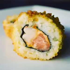 Cheddar roll (8 unidades)