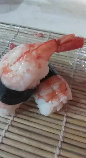 Nigiri Langostinos