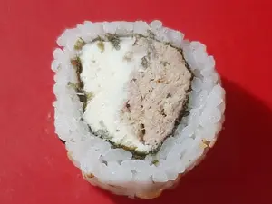 Tuna Roll (8 Unidades)