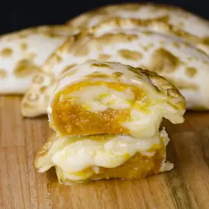 Empanada de Calabaza y Queso Frita