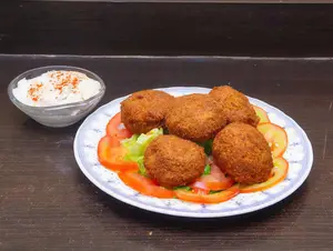Falafel al plato