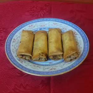 (1) arrolladitos de carne