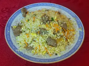 (22) CHAW-FAN CON CARNE