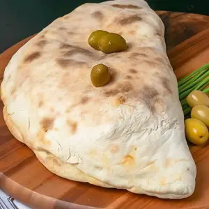 Calzone Napolitano Grande