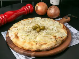 Gr fugazzetta con jamón y morron