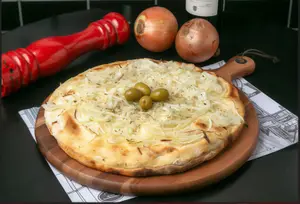 Gr fugazzetta rellena con jamón