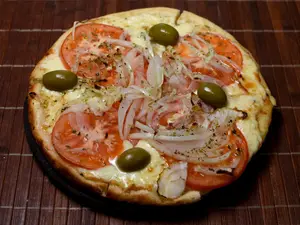 Pz napolitana con cebolla