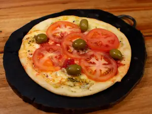 Pz napolitana con jamón