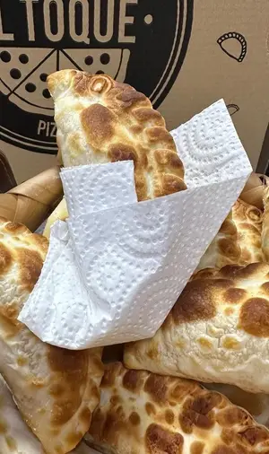 Empanada Bondiola Y Barbacoa