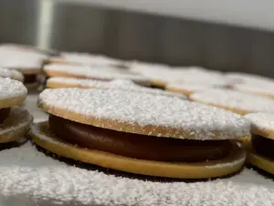 3 alfajores sablee vainilla