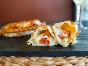 Empanada Capresse