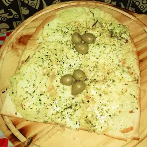 Pizza a la fugazzeta