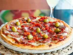 Pizza calabresa