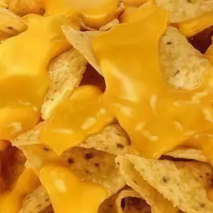 Nachos con cheddar