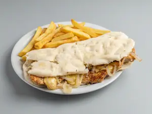Sándwich pollo a la mostaza