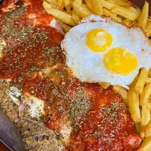 Super milanesa napolitana