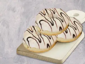 Dona Pastelera