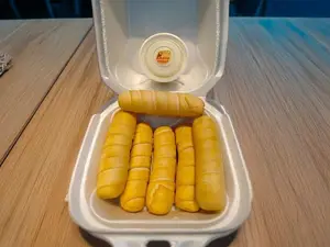 Tequeños de queso x 6