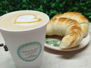 Café + 2 medialunas