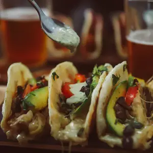 3 tacos.veg asados, guaca