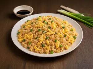 Arroz chaufa de huevo