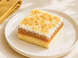 Tarta de coco y dulce de leche