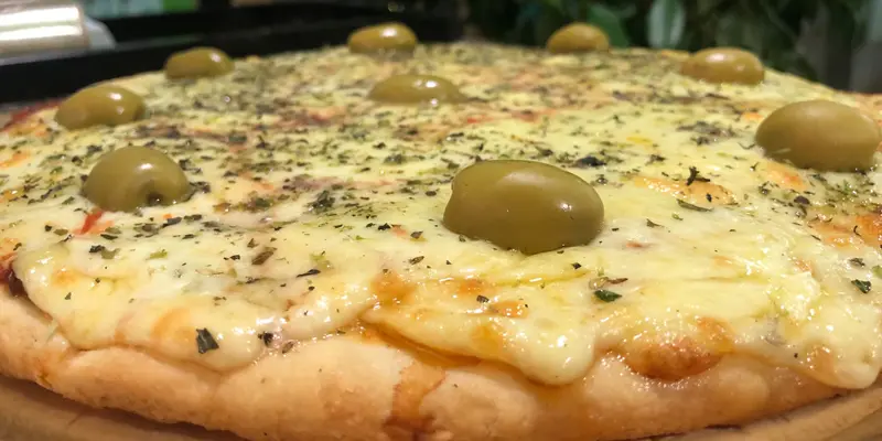 Amica Pizzeria Y Heladeria