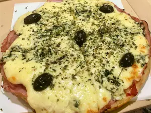 Pizza Roquefort