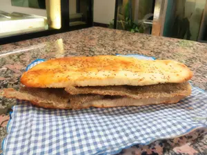 Sándwich de milanesa simple
