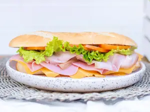 Sándwich Americano