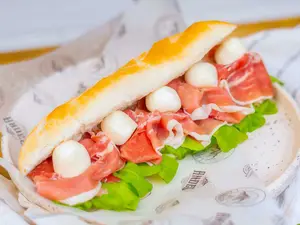 Sándwich Crudo & Boconccinos