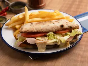 Sandwich De Milanesa