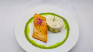 Salmón grillado