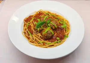 Spaghetti italiano con polpet