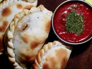 Empanadas de osobuco braseado