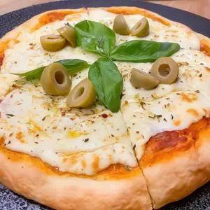 Pizza Muzza