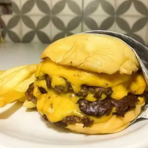 Triple Cheeseburger