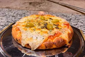 Pizza mozzarella