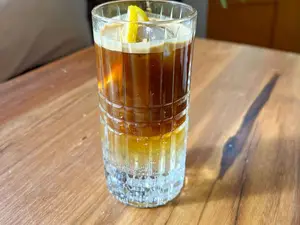 Espresso tonic