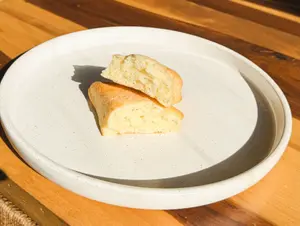 Scon queso parmesano sin tacc