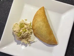 Empanada De Pollo